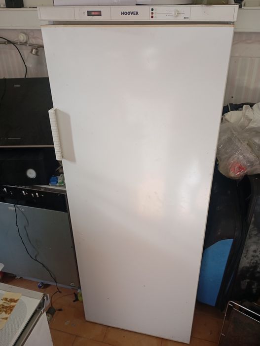 Vendo frigorífico arca congeladora em bom estado de conservação