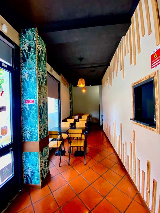 Restaurante pronto a funcionar