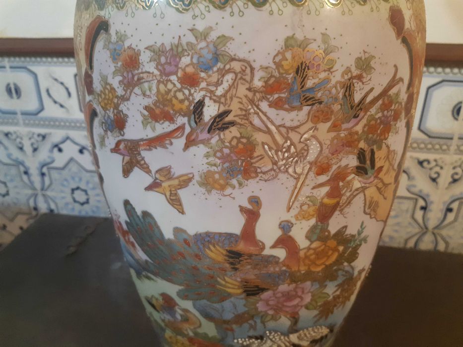 Jarrao porcelana chinesa, altura 60cm, pintado à mão, como novo