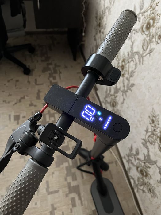 Самокат аналог Xiaomi в гарному стані