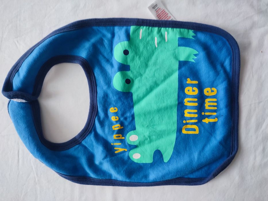 Nowy śliniaki dla dziecka