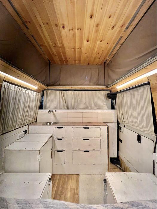 Campervan - Renault Trafic 2.5 -