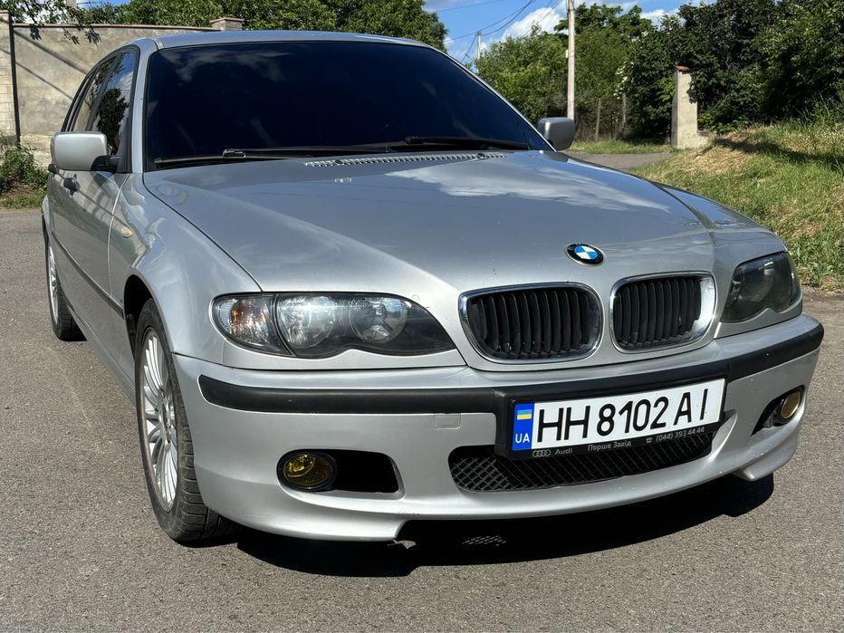 БМВ е 46 2д  2003г 6ст