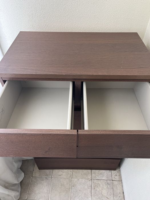 Malm Cómoda IKEA 6 gavetas em Madeira Castanha