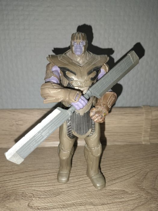 Figurki Star Wars + Thanos