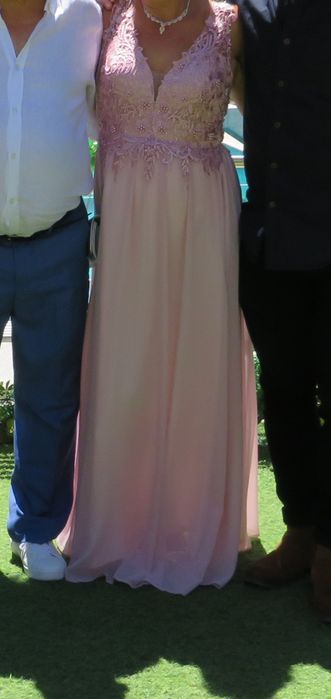 Vestido rosa clarinho