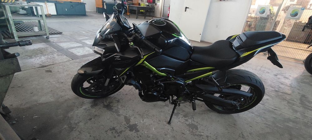 Kawasaki Z900 12/21