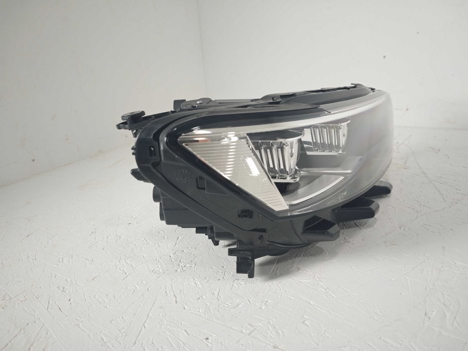 VW T-Roc 2017 - 2024 Full LED Lampa przód przednia Prawa Prawy