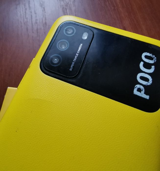 POCO M3 смартфон