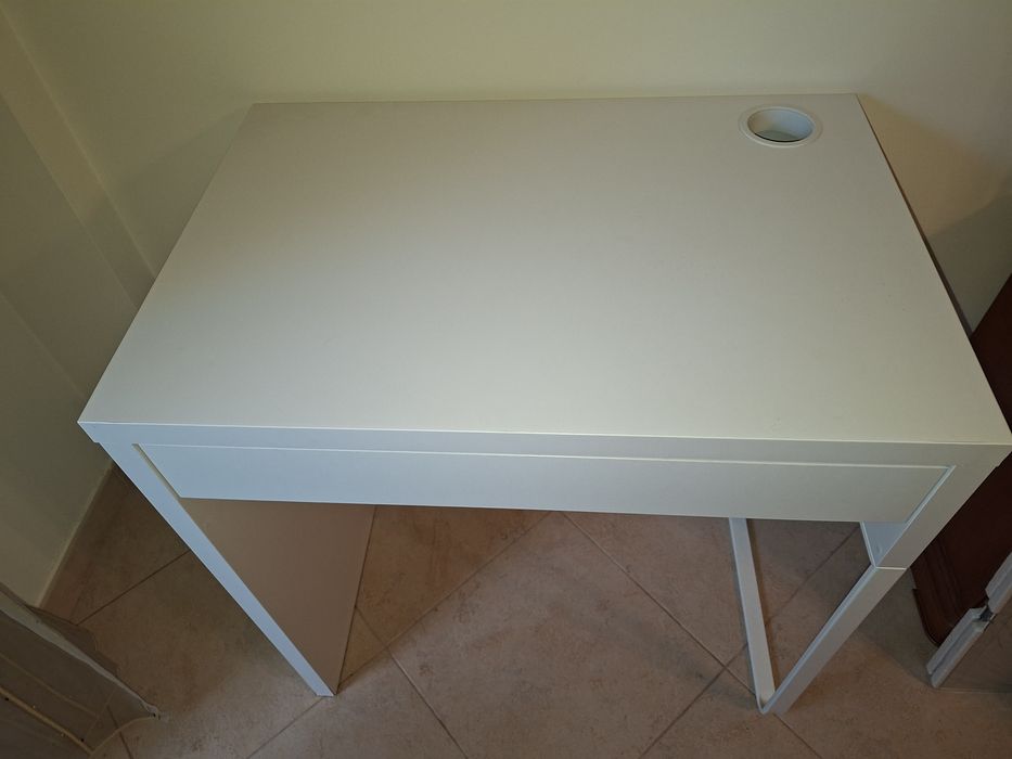 Secretaria branca ikea