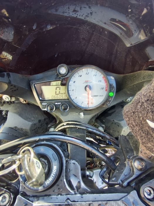 Yamaha R6 2004 Vários extras