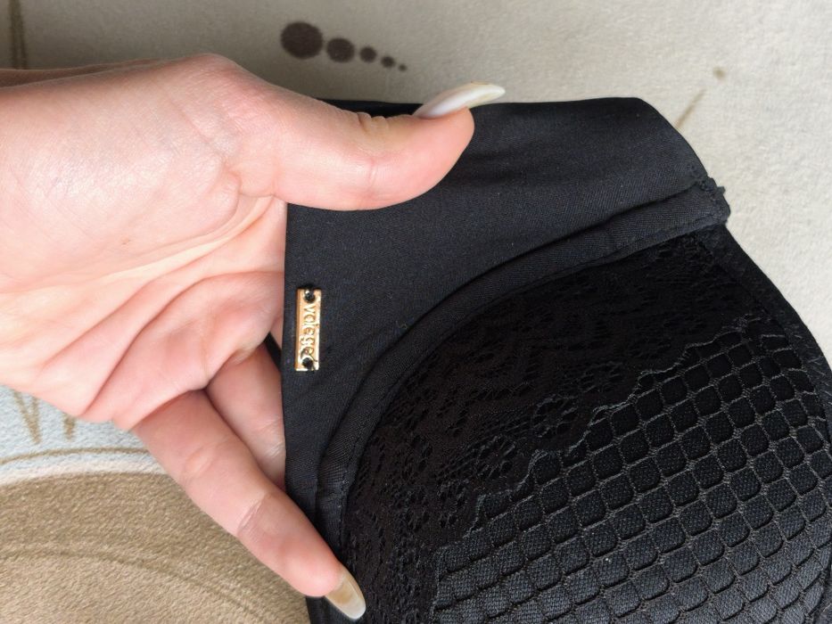 Бюстгальтер балконет VALEGE 70В з мереживом на декольте