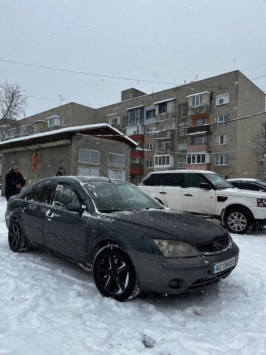 Ford Mondeo 2002 Срочно!!!