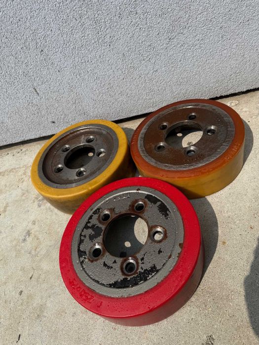 Koła do wózków paletowych elektrycznych Używane Duży wybór