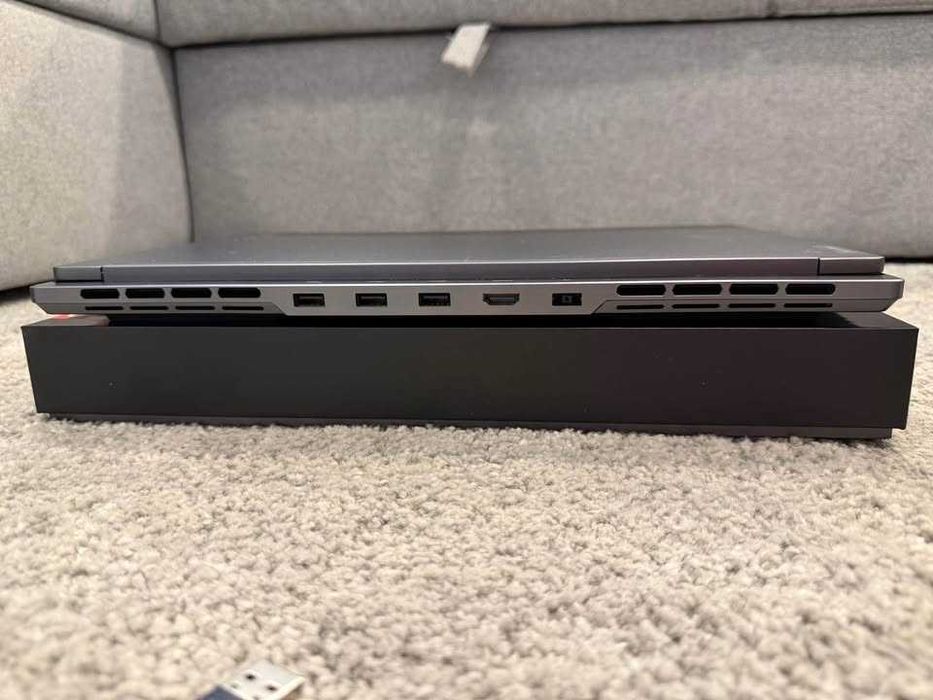 Lenovo Legion Slim 7 Gen 8 Portátil Gaming 240 Hz