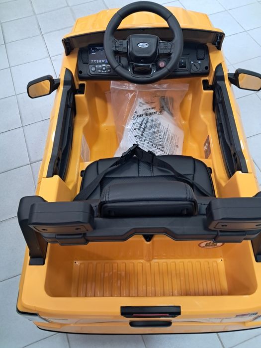 Carro jipe Elétrico criança 12v rodas borracha