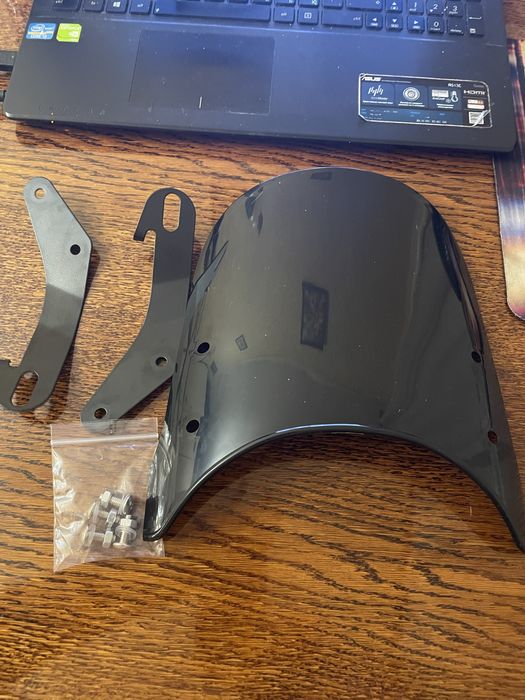 Продам ветровое стекло для мотоцикла