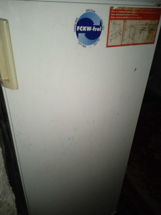 Продам холодильник
