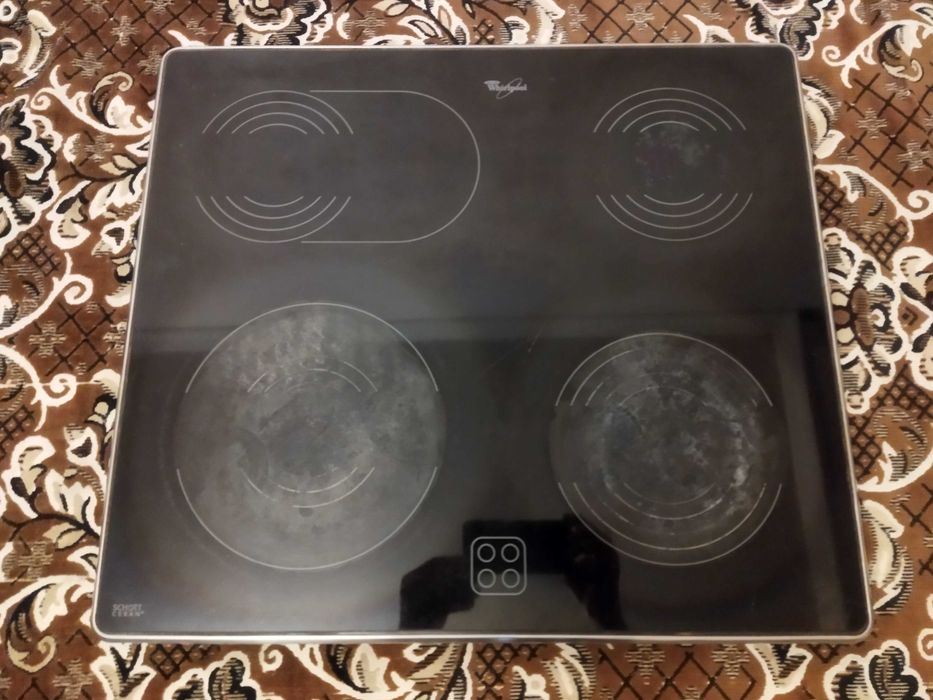 Стекло для стеклокерамических поверхностей Whirpool.