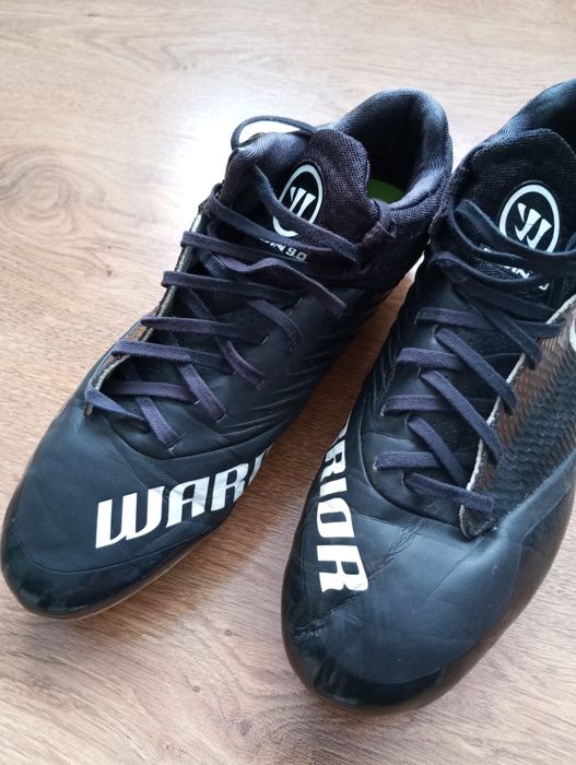 Продам кросівки бутси.