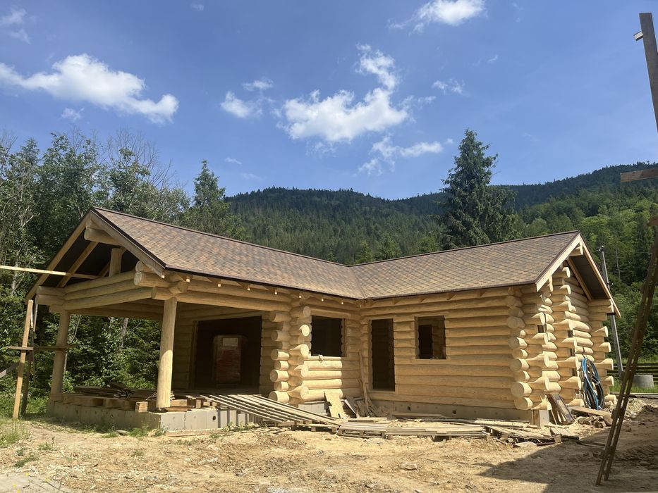 Дикий зруб, будинки з дикого зрубу, будинок з дерева