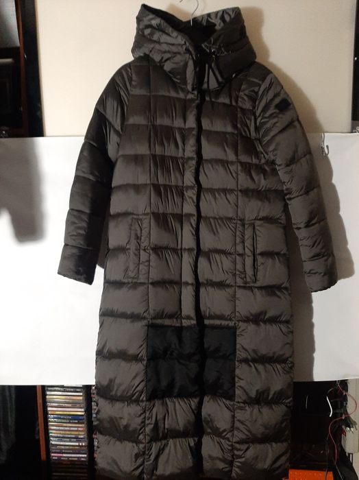 Пуховик зимний, женский.