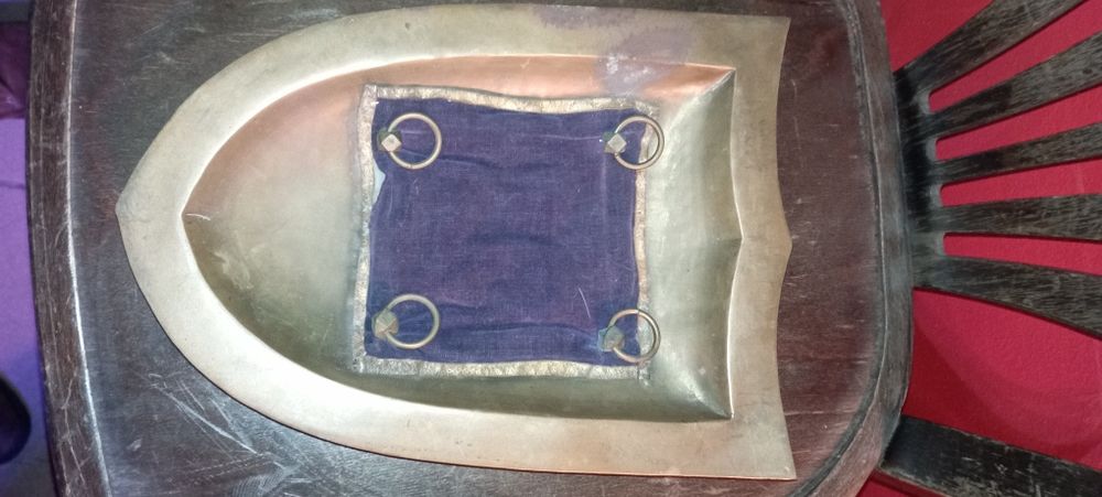 Escudo ornamental Indiano