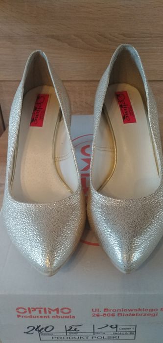 Złote szpilki .rozmiar. 36