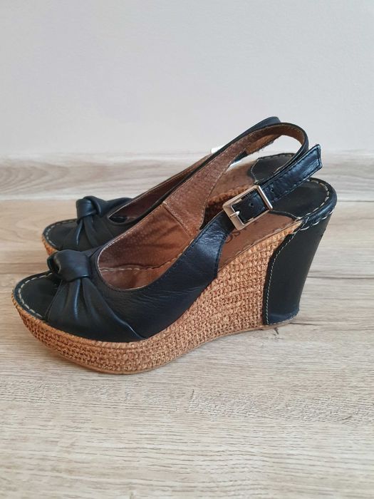 Sandały damskie na koturnie, Lasocki, rozm. 36