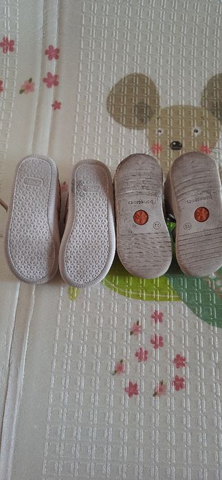 Босоніжки Мокасини Biomecanics Clarks 22