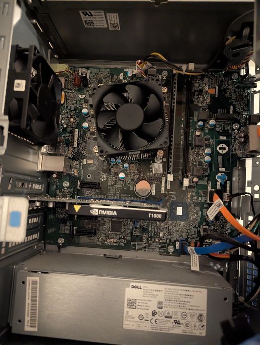 Pro Workstation Dell i5-7500 32GB Nvidia T1000 8GB 1TB Nvme Adata