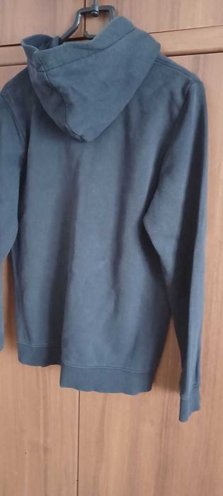 Bluza chłopięca czarna z kapturem, r. S/M