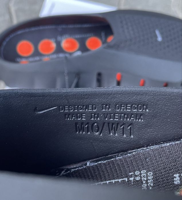 Тапочки Nike Mind 001 black .