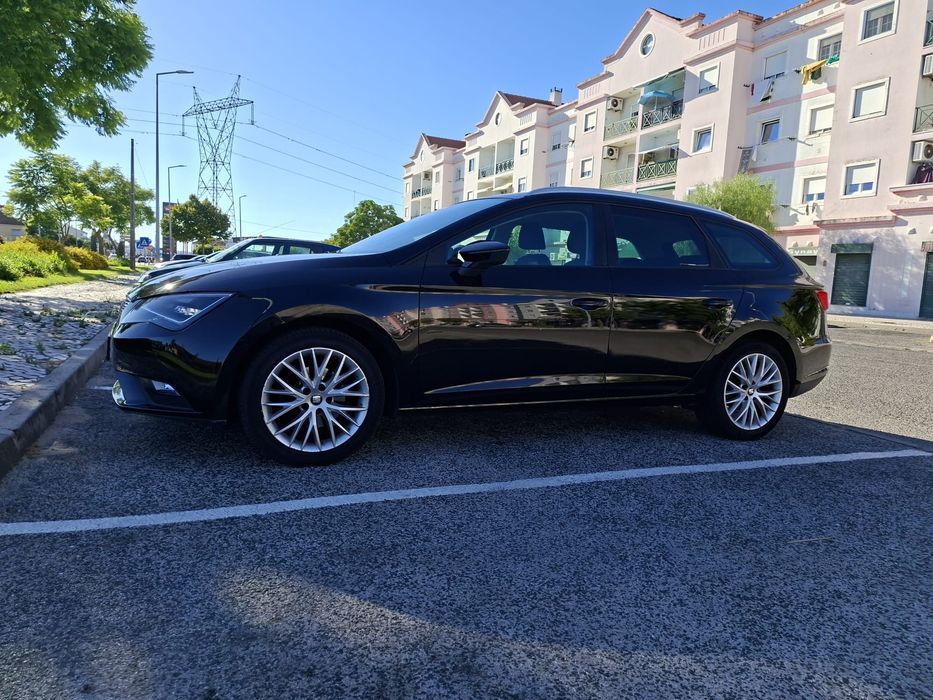 SEAT Leon ST — fotografia 2