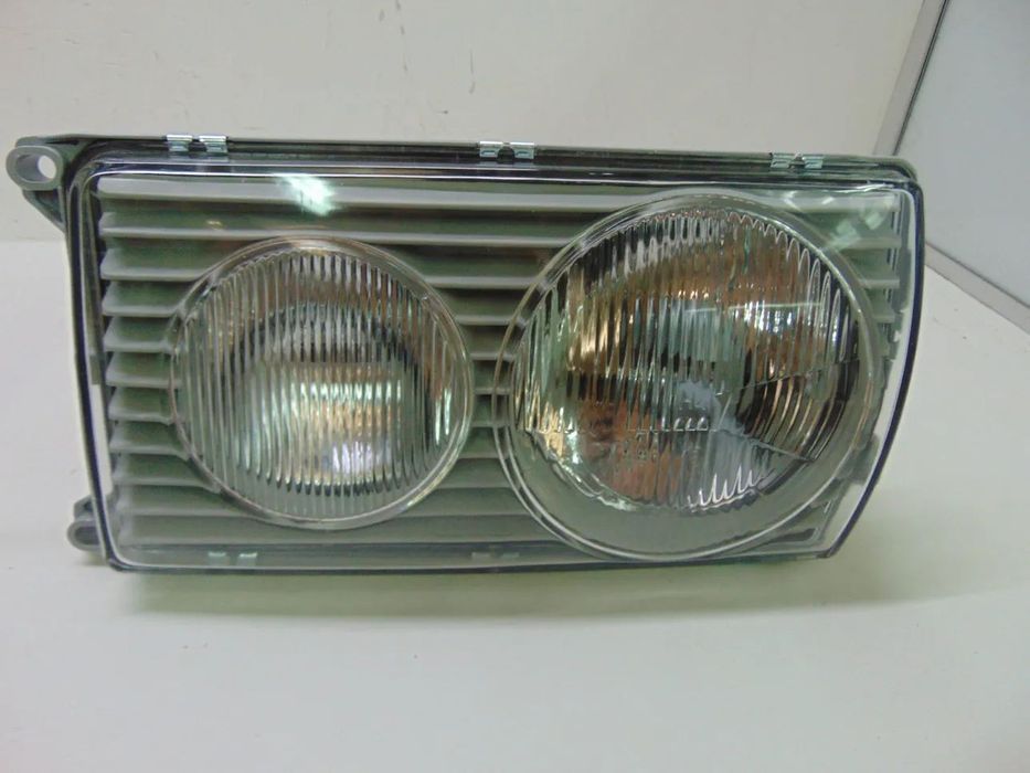 Mercedes W123 faróis