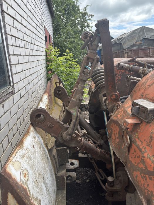 Трактор ХТЗ Т-150К з ПЛУГОМ ПЛН 5 35