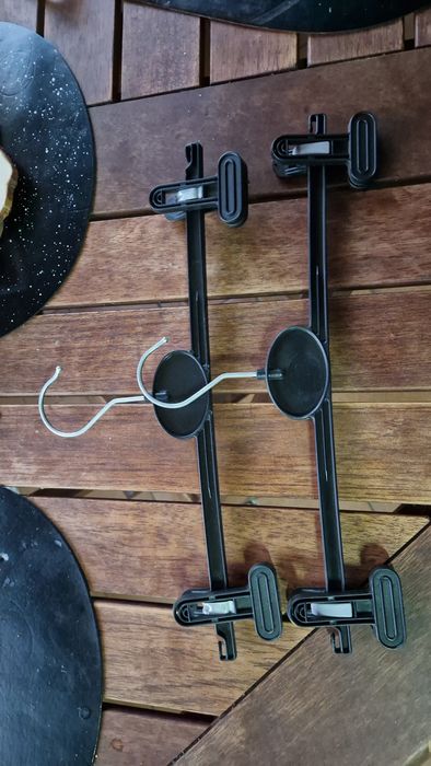 Тремпель пластик прищепка