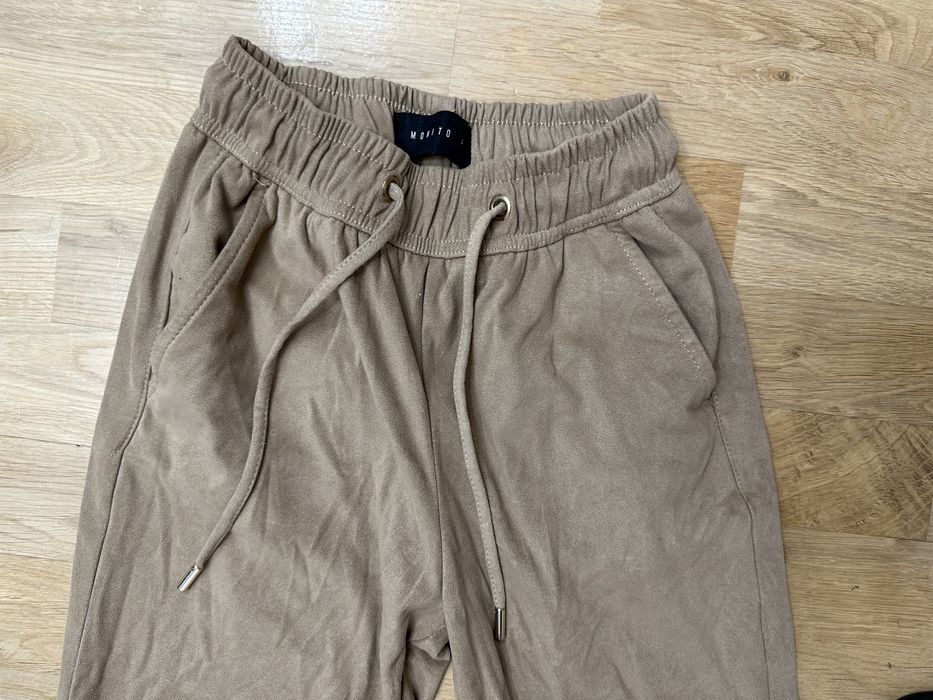 Spodnie mohito 32 xxs Ala zamsz joggery