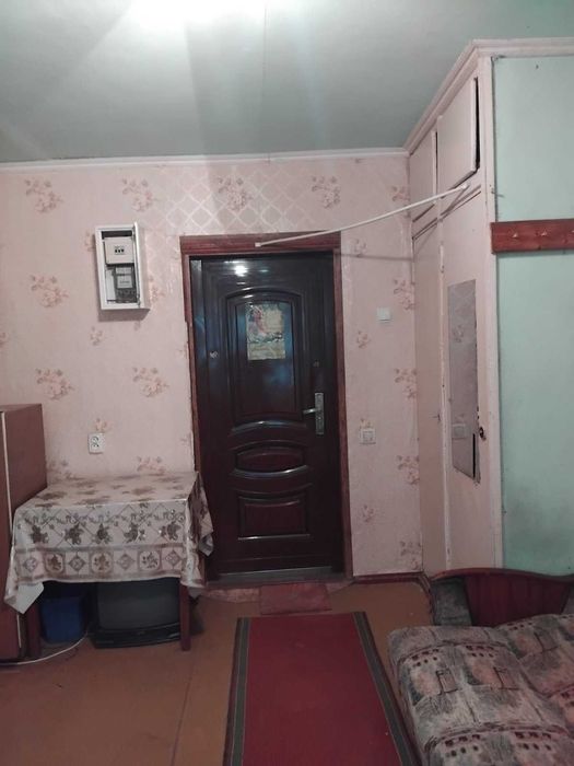 Продам гостинку в районе Одесской