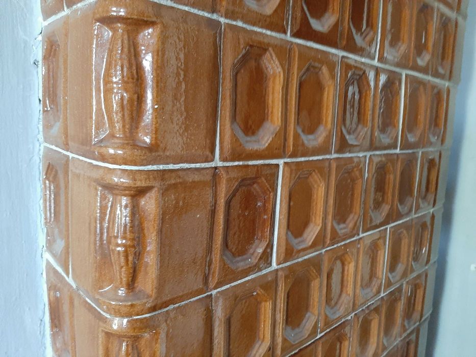 Kafle ozdobne z rozbiorki pieca