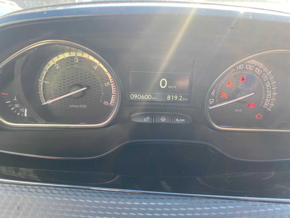 Peças Peugeot 2008 (13-19)