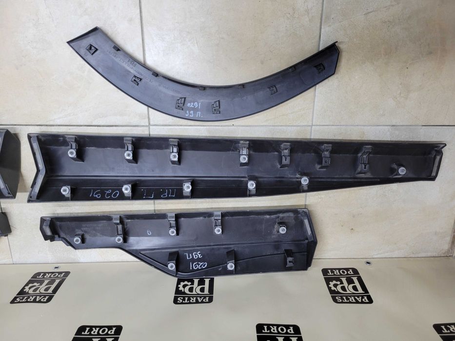 Накладка молдинг арки листва двери дверей Nissan Rogue t33 2024 2025