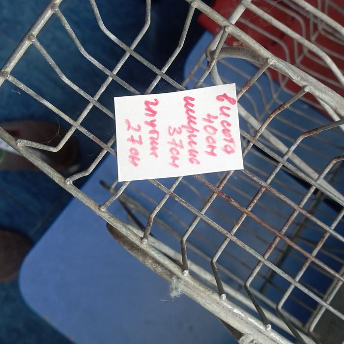 Добротна металева сушка для посуди