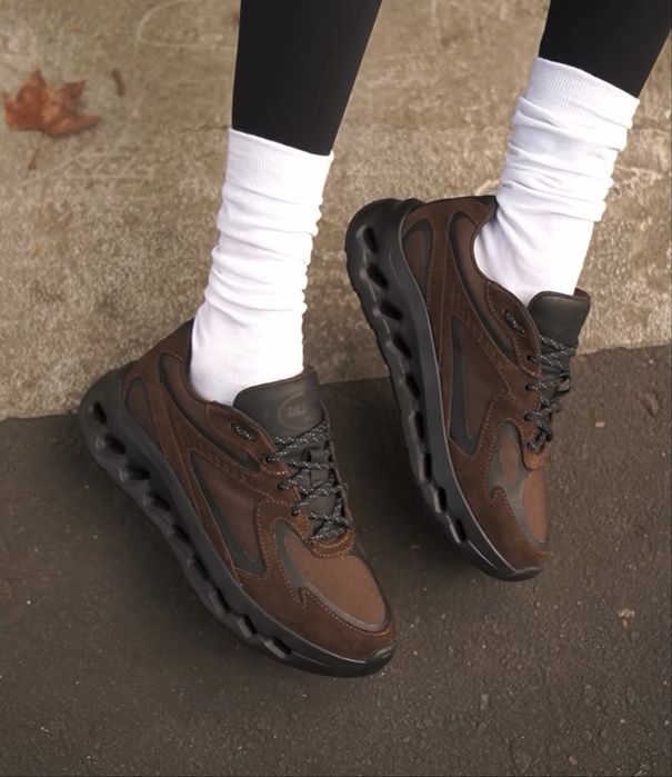 Женские кроссовки Ultera