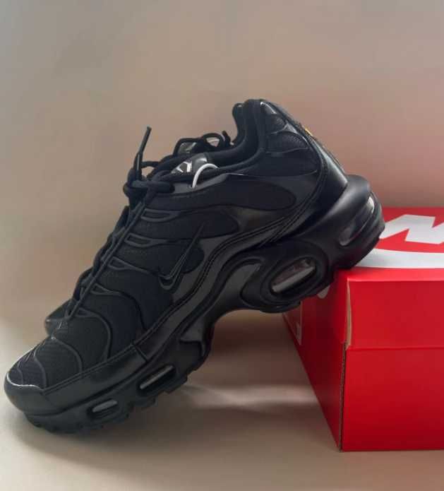 Nike_Air_Max_TN_Plus_Black R..41