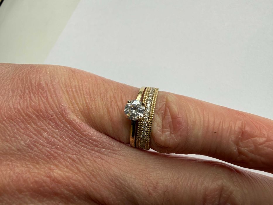 piękny złoty pierścionek p. 585 / 14 karatów, r. 15