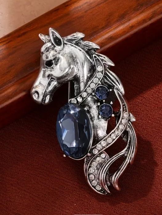 Piękna BROSZKA KOŃ Mustang Koń Arabski Jeździectwo. Nowa. Na prezent.