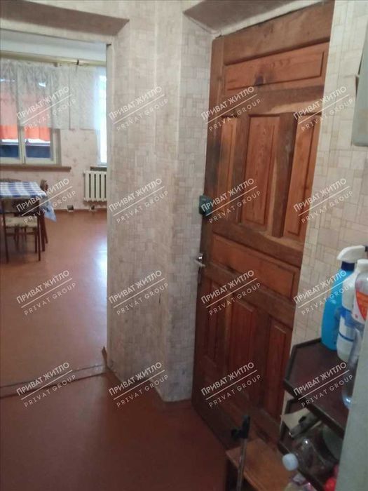 2-кімнатна квартира: ЦУМ, закритий двір, сталінка