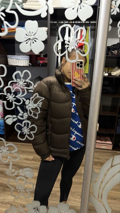 Пуховик berghaus коричневий р хс-с