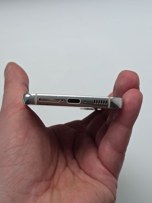Samsung Galaxy S23 8/256 (офіціал)